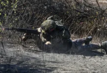 На границе Курской и Сумской областей ВС России прорываются через оборону ВСУ na granicze kurskoj i sumskoj oblastej vs rossii proryvayutsya cherez oboronu vsu-uralnovosti-ru-0