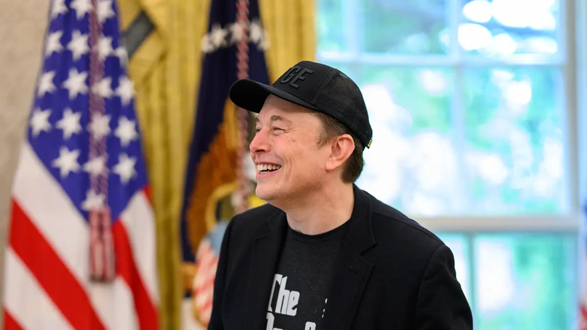 «Год будет потрясающим»: Маск поужинал с Трампом и первой леди США