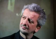 Звезды МХАТ и выпускники обеспокоены назначением Богомолова zvezdy mhat i vypuskniki obespokoeny naznacheniem bogomolova-uralnovosti-ru-0