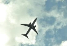 Azur Air: Boeing 767 Пхукет-Москва успешно приземлился 767 phuketmoskva uspeshno prizemlilsya-uralnovosti-ru-0