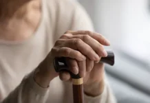 Байбин Чен о том, как зубы защищают мозг от деменции и инсульта bajbin chen o tom kak zuby zashhishhayut mozg ot demenczii i insulta-uralnovosti-ru-0