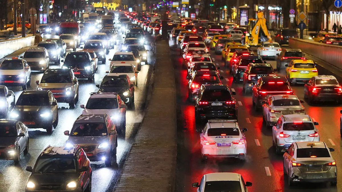 ЦОДД: Загруженность дорог в Москве достигнет восьми баллов 18 февраля