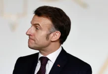 Макрон и Путин: ЕС готовит новые санкции против России makron i putin es gotovit novye sankczii protiv rossii-uralnovosti-ru-0