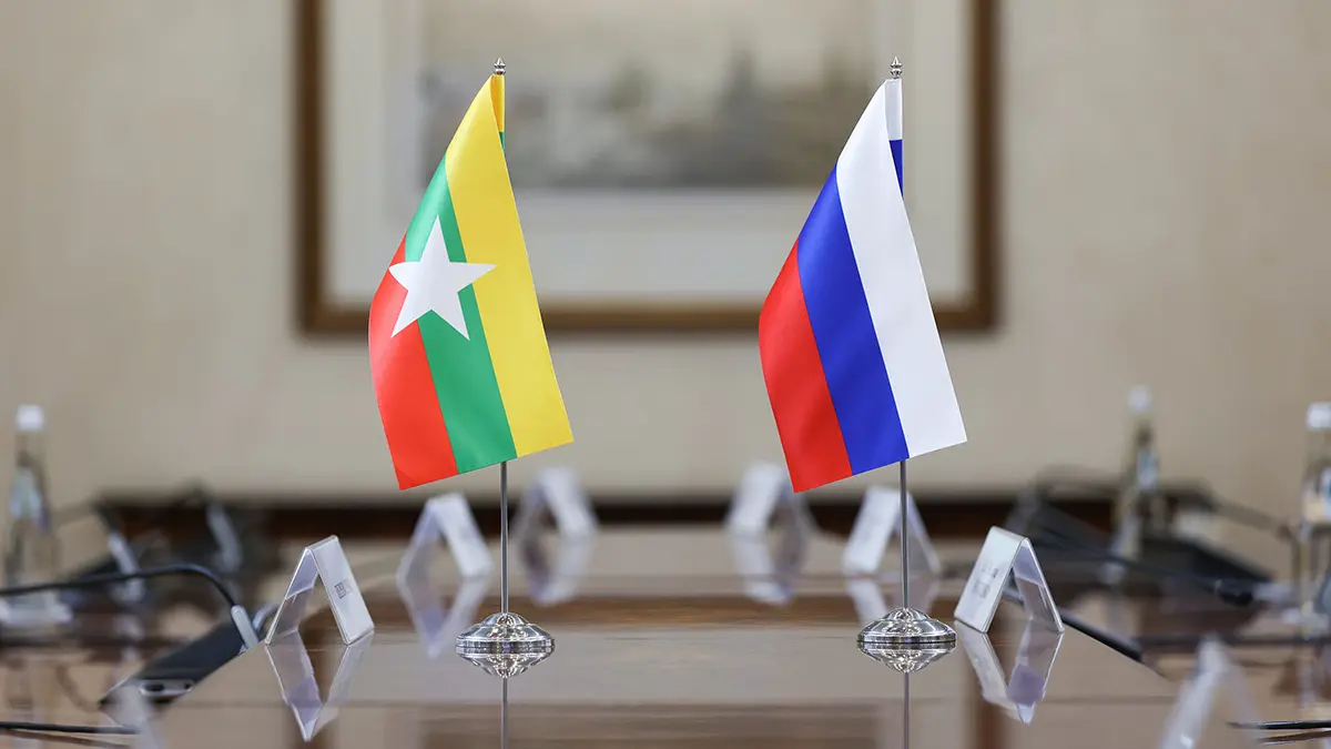 Посольство РФ: Россиянку освободили из мошеннического колл-центра в Мьянме