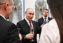 vladimir putin i molodye uchenye obsudili proryvy rossii-uralnovosti-ru-0