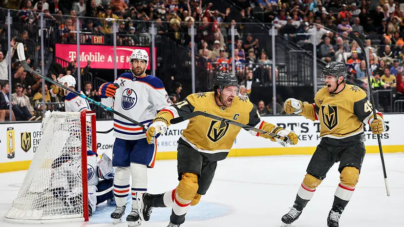 «Вегас» уступил «Эдмонтону» в матче НХЛ, на счету Барбашёва два очка