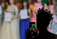 Камалван Чанго на Мисс Таиланд: зубы выпали, но дух не сломлен kamalvan chango na miss tailand zuby vypali no duh ne slomlen-uralnovosti-ru-0