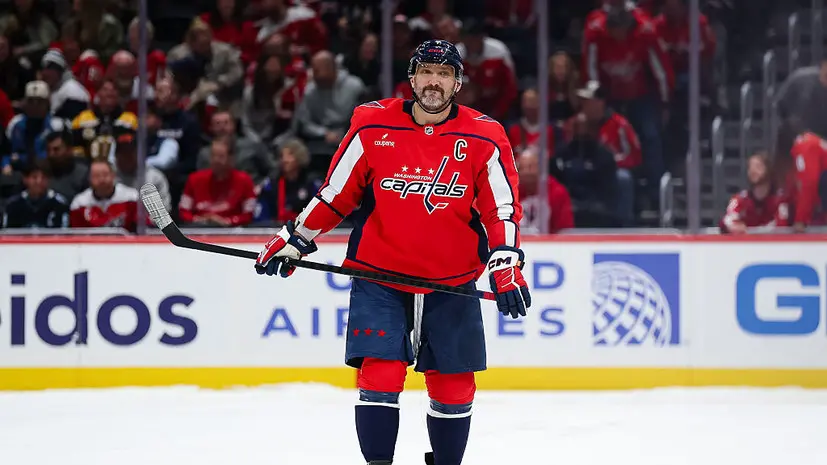 Мама Овечкина — о его семье: они скоро приедут в Москву, они не собираются там оставаться