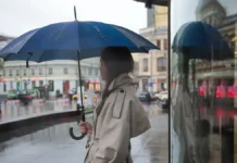 Гидрометцентр РФ предупреждает москвичей об опасности осадков gidrometczentr rf preduprezhdaet moskvichej ob opasnosti osadkov-uralnovosti-ru-0