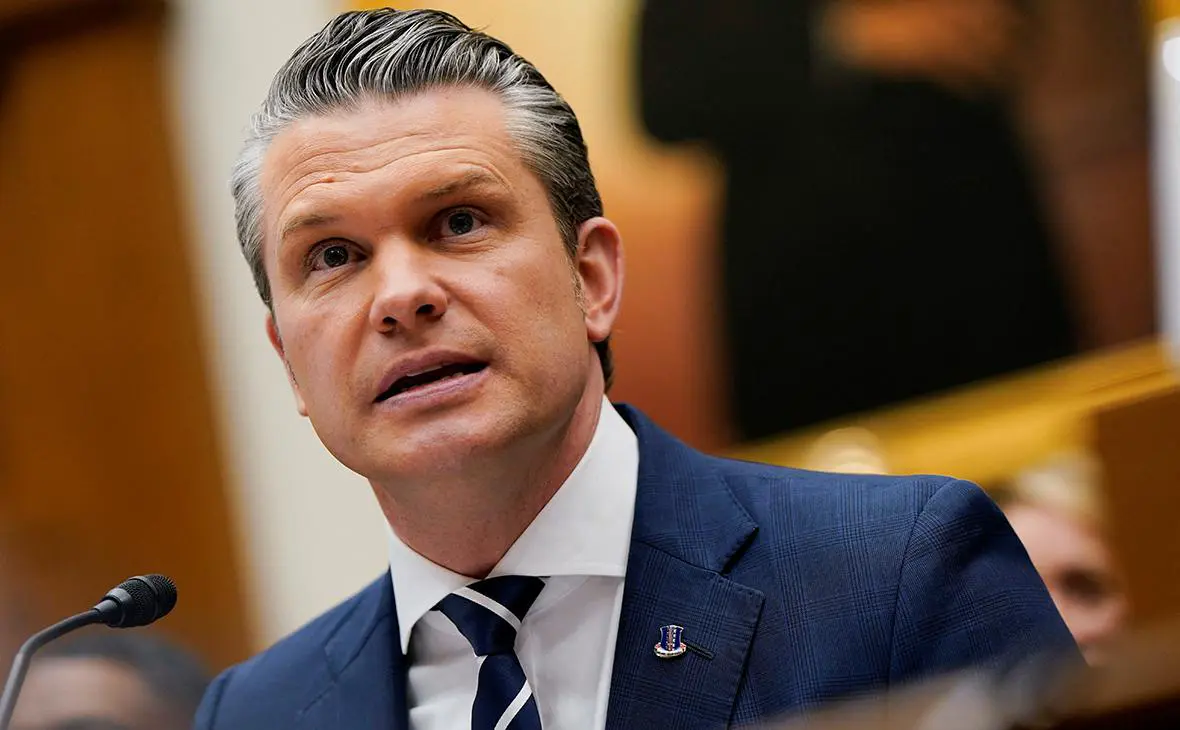 Пит Хегсет (Elizabeth Frantz / Reuters)