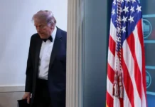 Секретная служба предотвратила покушение на Трампа у Белого дома sekretnaya sluzhba predotvratila pokushenie na trampa u belogo doma-uralnovosti-ru-0