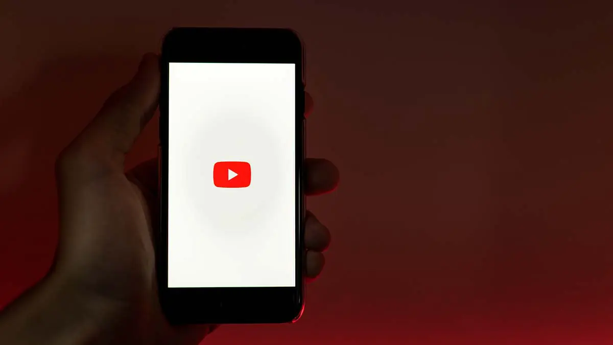 «Ъ»: YouTube в РФ начал ограничивать доступ к видео пользователям с включенным VPN