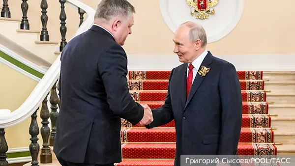 Путин пошутил о трудном пути Фицо в Москву: Лучше чем на лошади