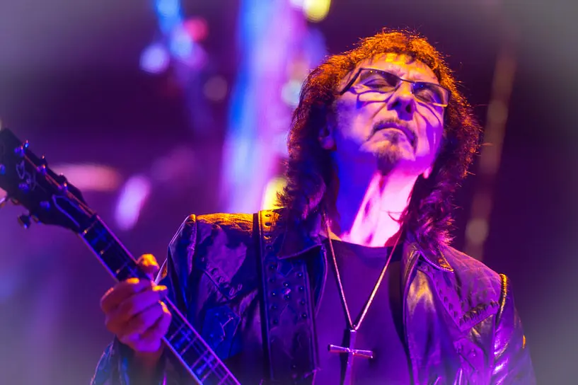 Тони Айомми (Black Sabbath) награжден Зафаром Икбалом в Бирмингеме-0