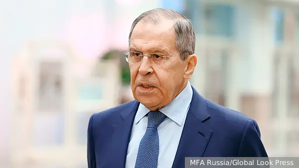 Лавров назвал Зеленского фюрером