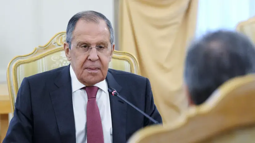 Лавров: ввод войск на Украину приведёт к созданию новой Берлинской стены
