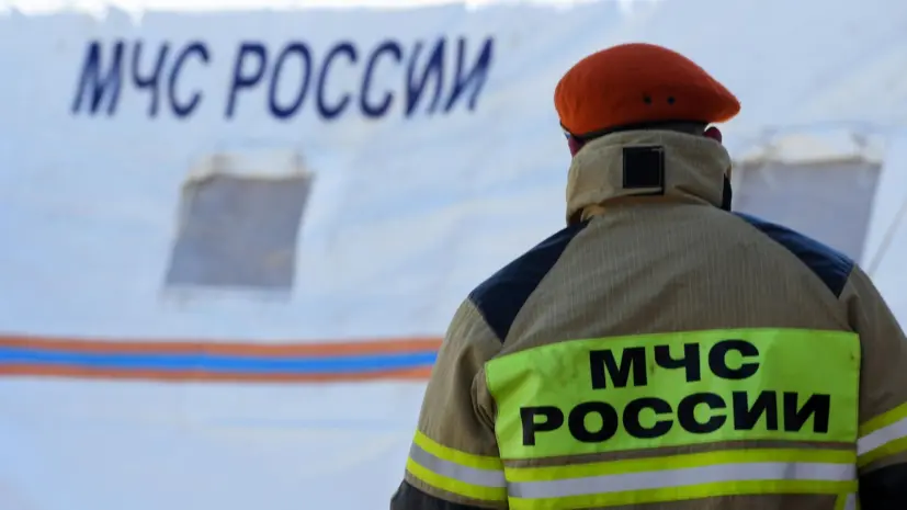 МЧС: в Раменском ликвидировали открытое горение на складе