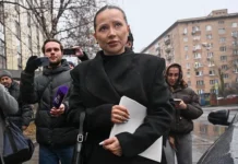 valeriya chekalina lerchek prohodit vosmoj kurs himioterapii-uralnovosti-ru-0