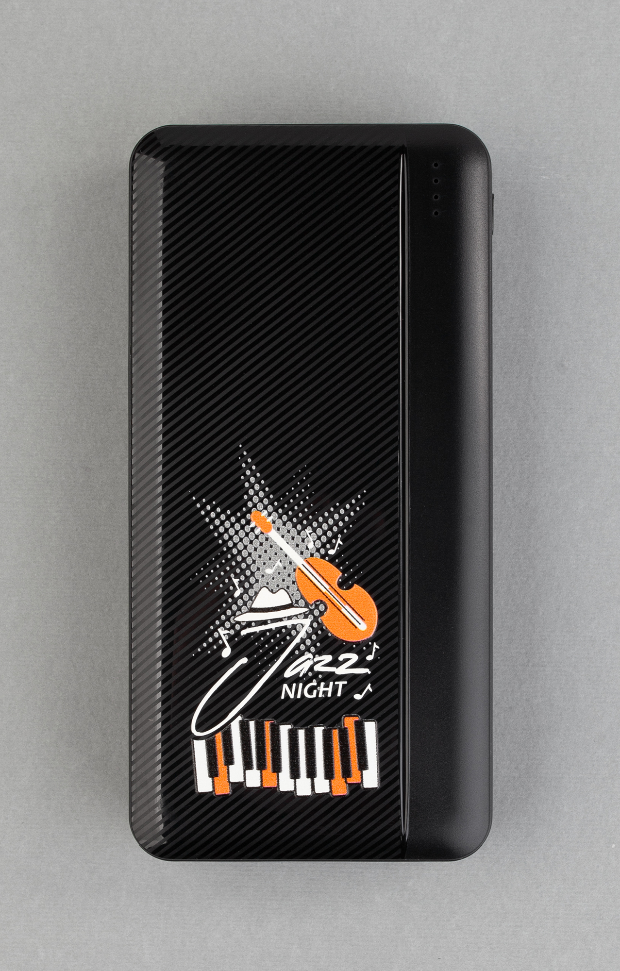 Зарядное устройство "Twenty Line" 20000 mAh, цвет черный