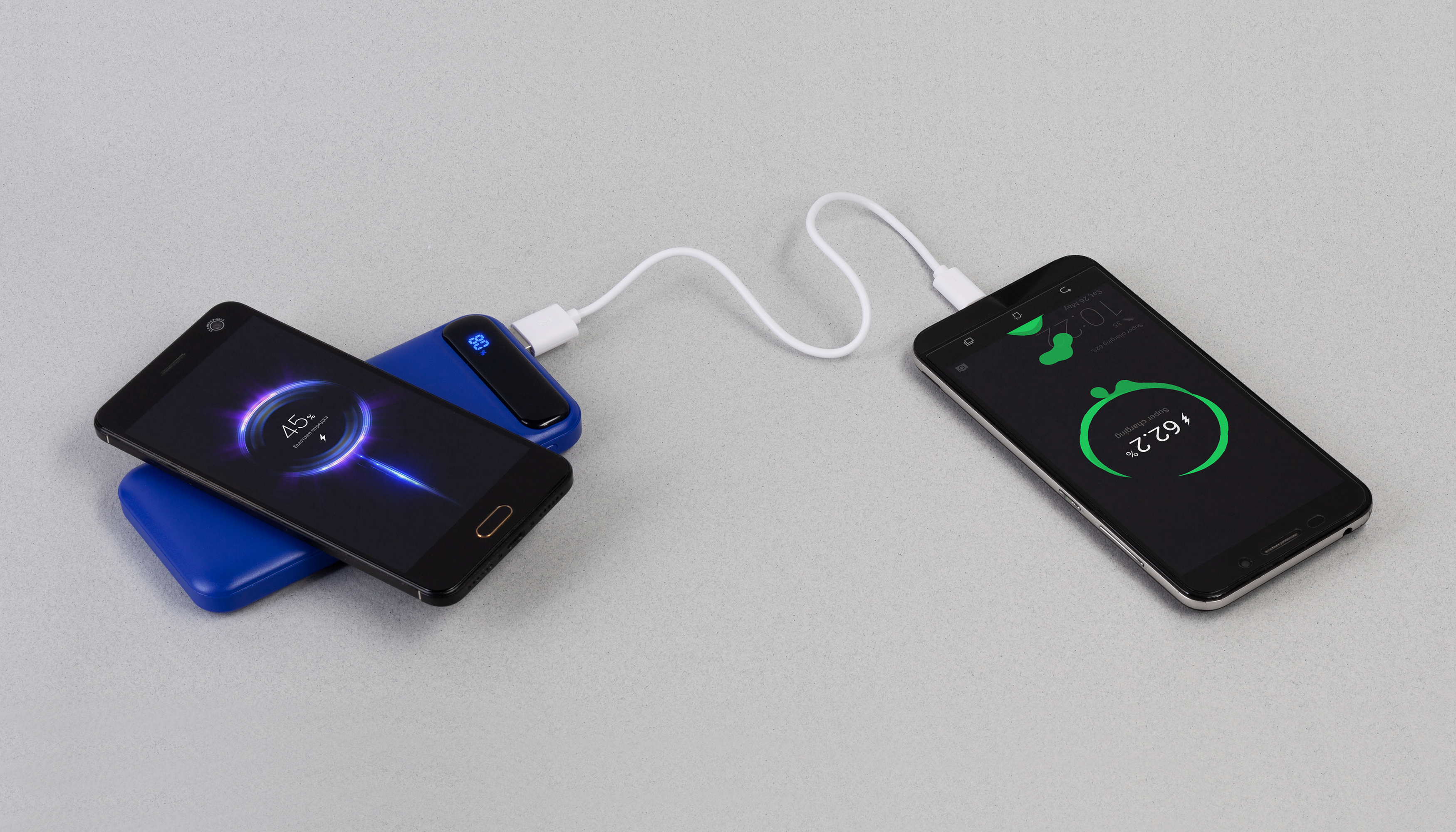 Беспроводное зарядное устройство "Quantum", 10000 mAh с цифровым индикатором заряда, цвет синий