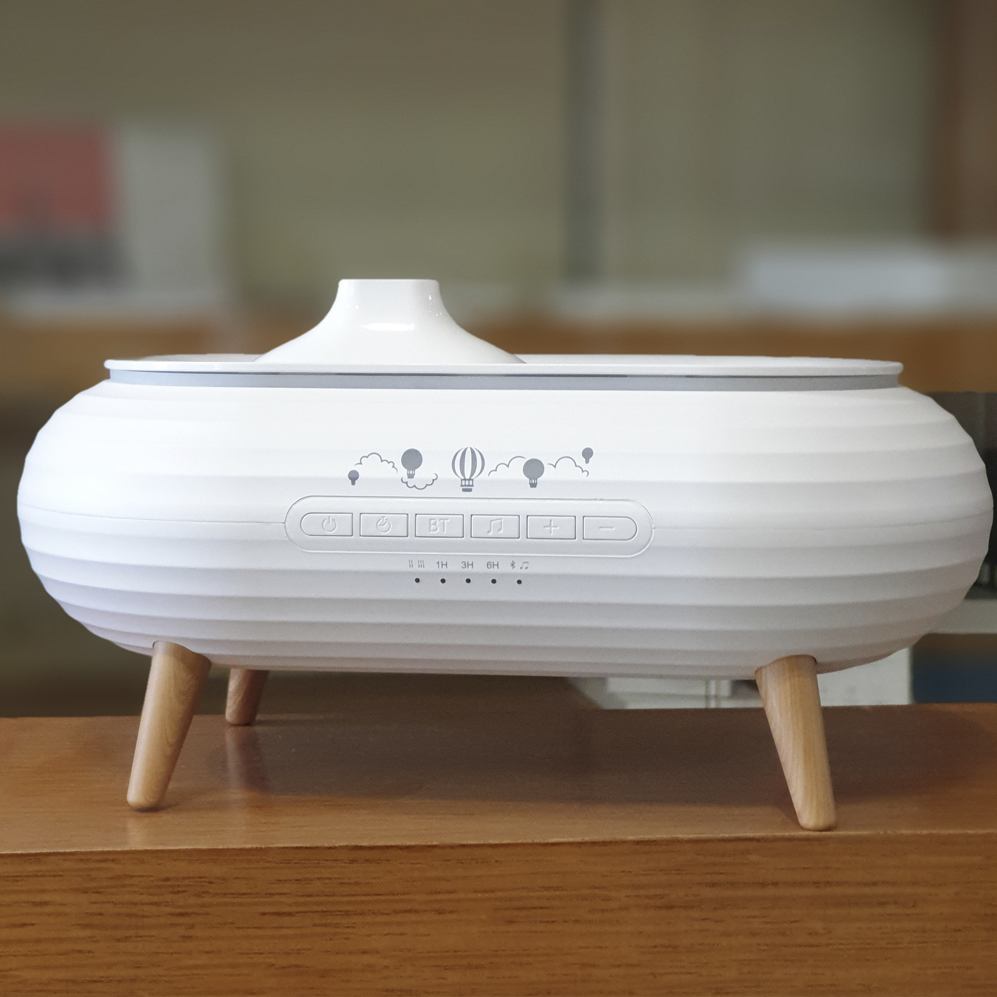 Увлажнитель воздуха "Smart Air" с bluetooth-колонкой, мелодиями и релаксирующими шумами, с подсветкой и ароматизатором, цвет белый