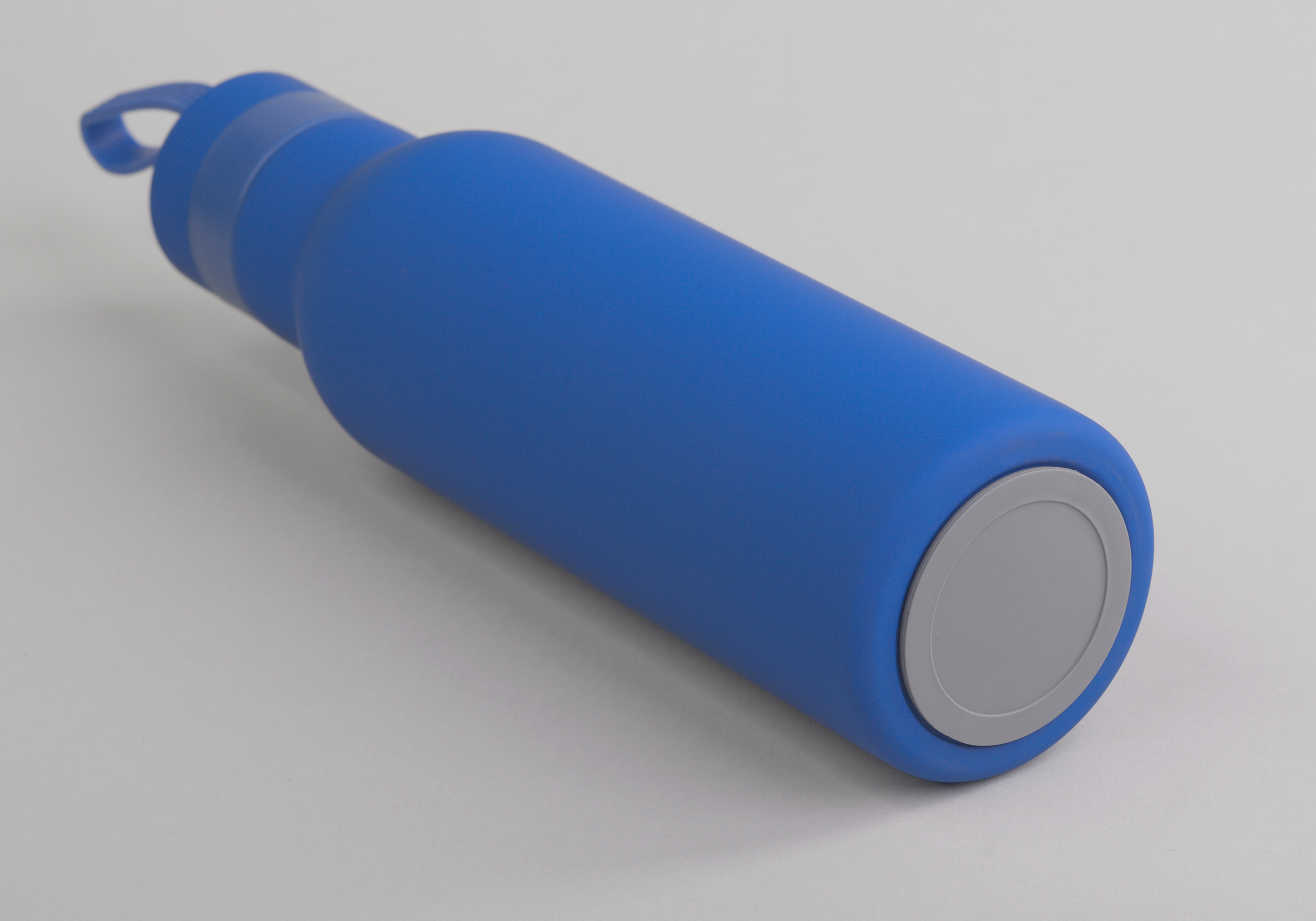 Бутылка для воды "Фитнес" 700 мл, покрытие soft touch, цвет синий