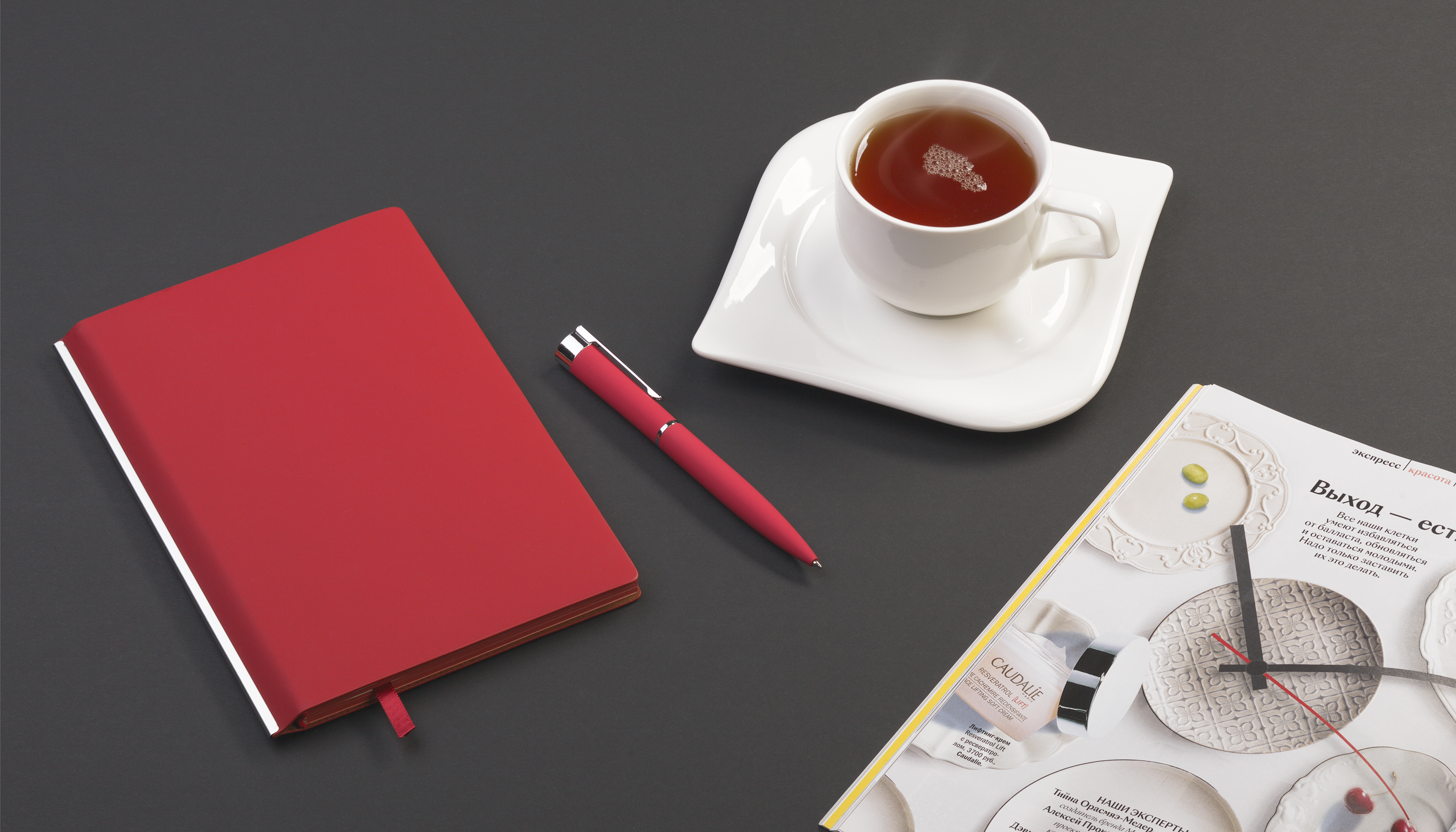Ручка шариковая "Alice", покрытие soft touch, цвет красный