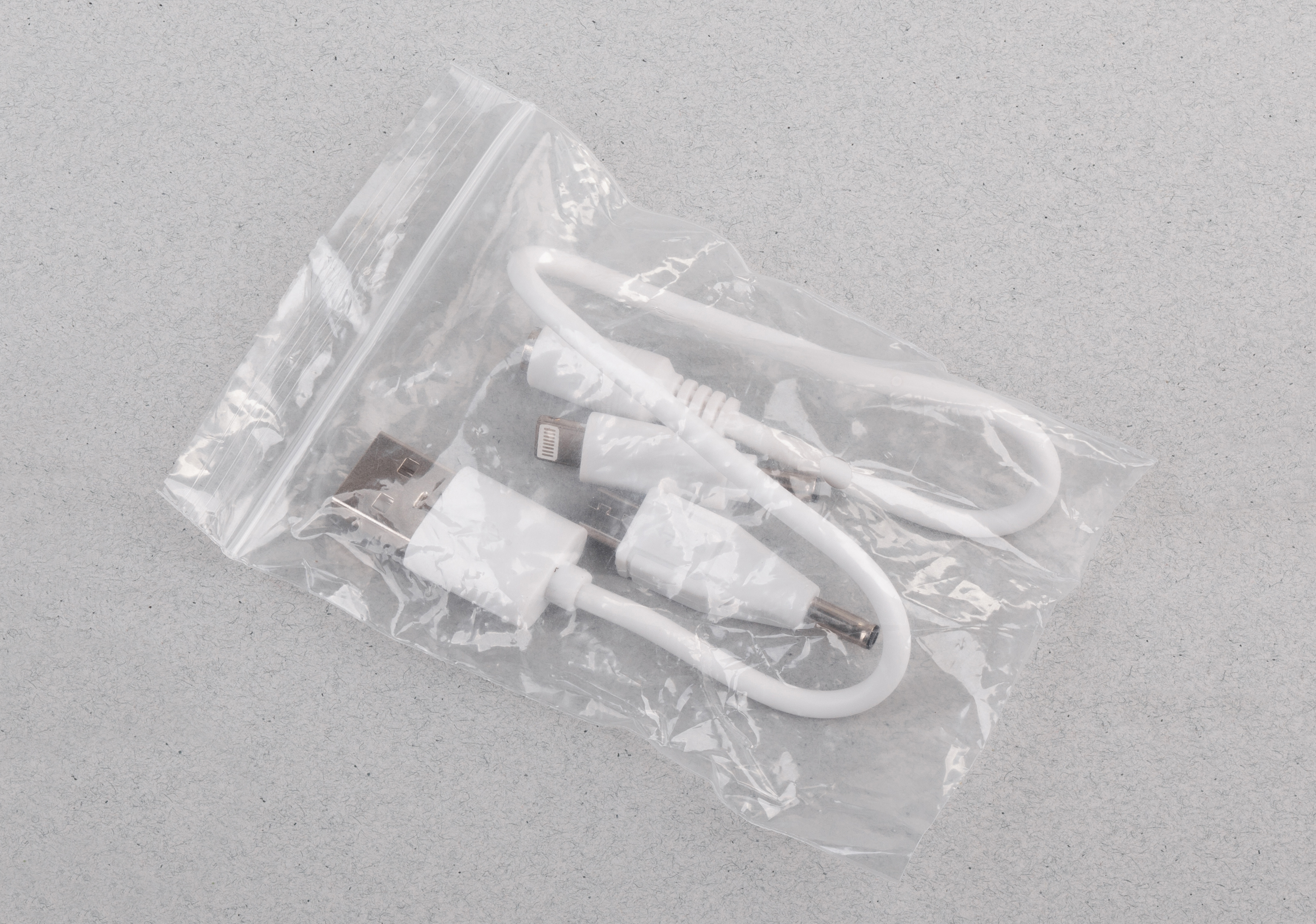Кабель 2-в-1 (microUSB, Lightning), цвет белый