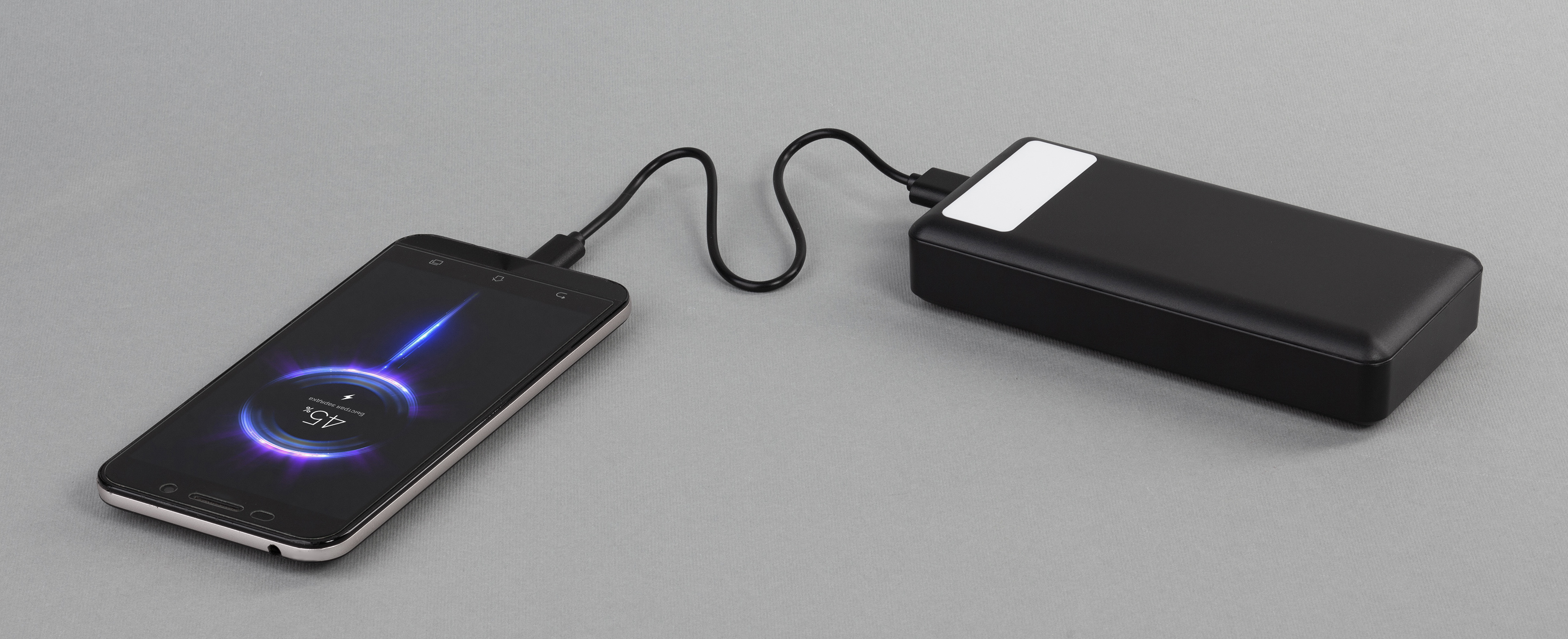 Зарядное устройство "Lumos Max" 20000 mAh с фонариком, цвет черный