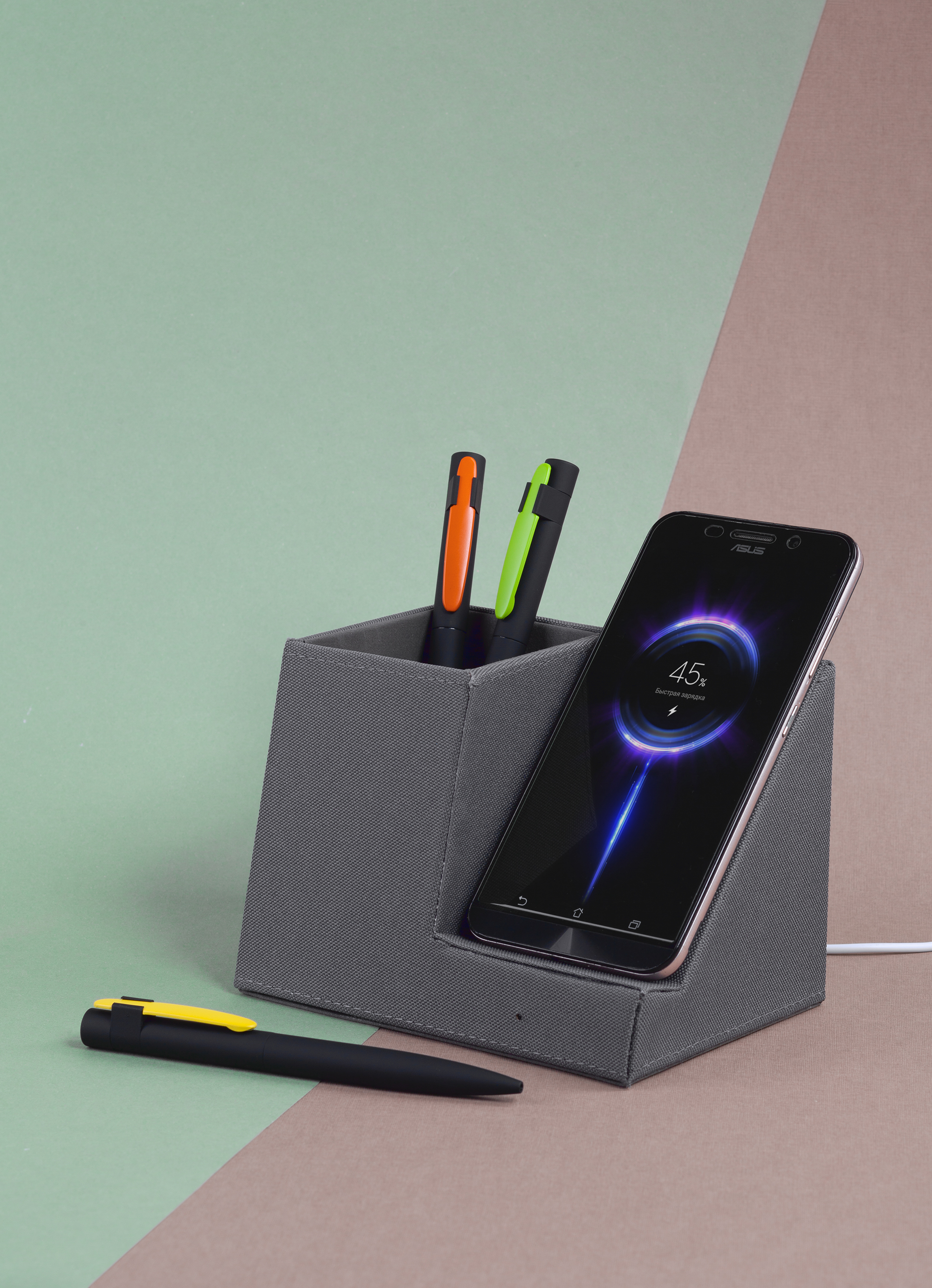 Ручка шариковая "Lip", покрытие soft touch, цвет черный с оранжевым