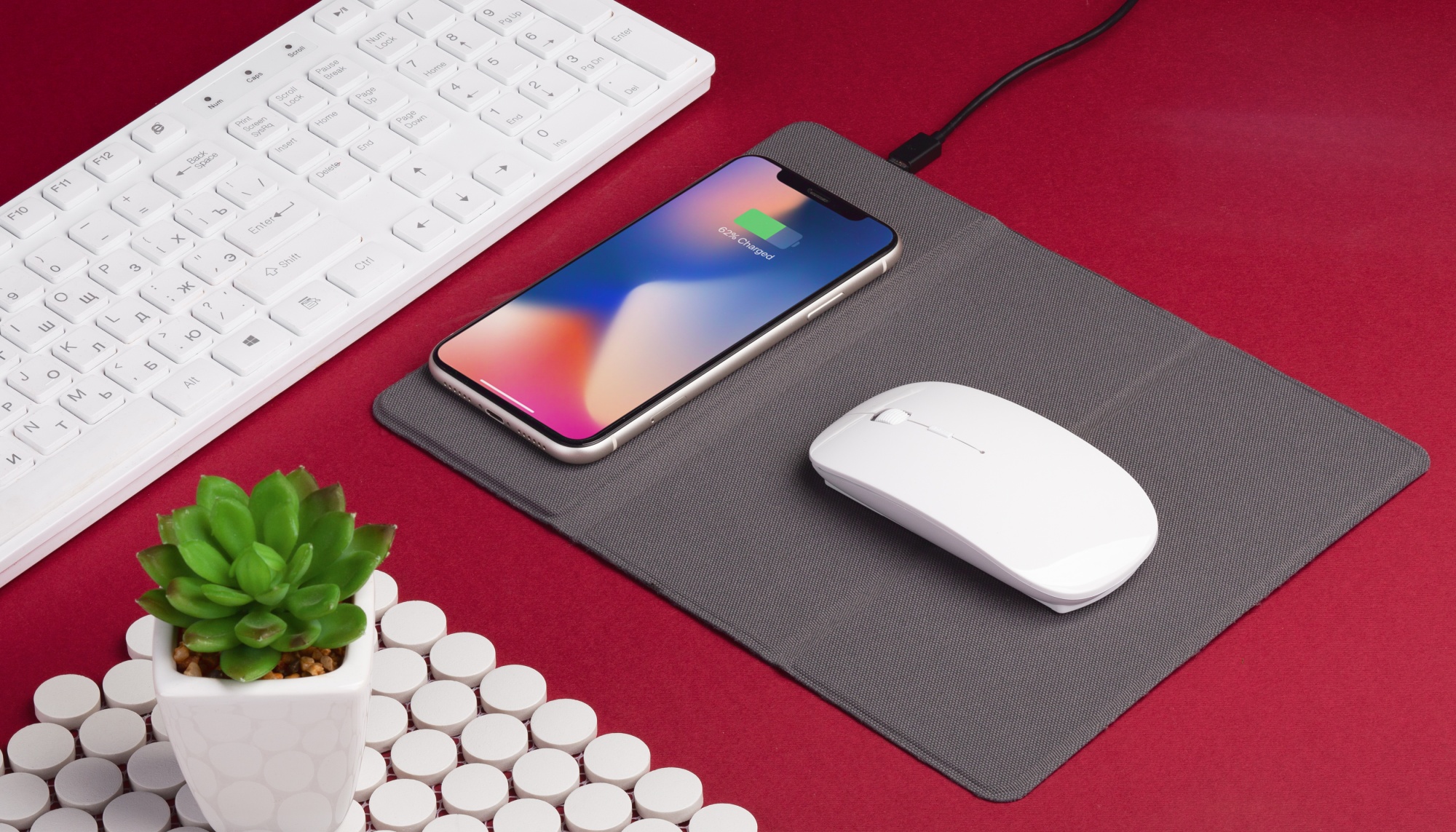 Коврик-трансформер "Cool Gray" с беспроводным зарядным устройством, переработанный пластик (RPET), цвет серый