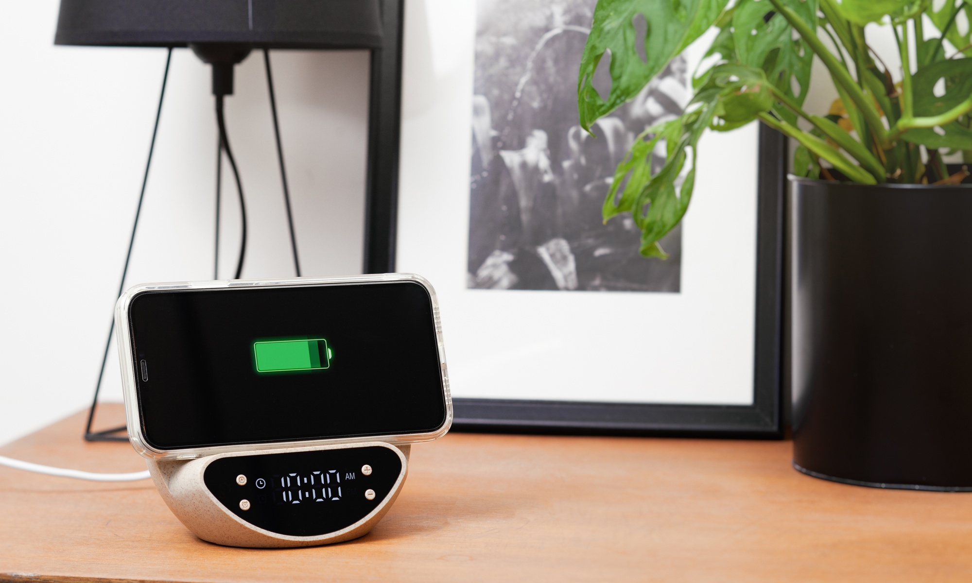 Настольные часы "Smiley" с беспроводным (10W) зарядным устройством и будильником, пшеница/бамбук/пластик, цвет бежевый