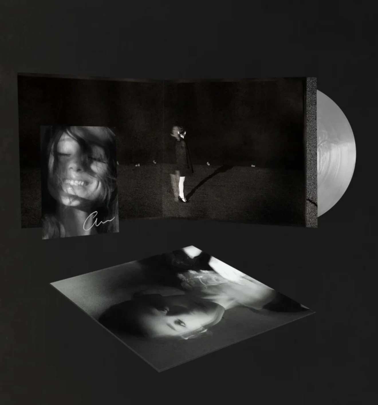Ariana Grande Petal SIGNED Vinyl SOLD OUT (PRE-ORDER) autograph pre-sale, image 4