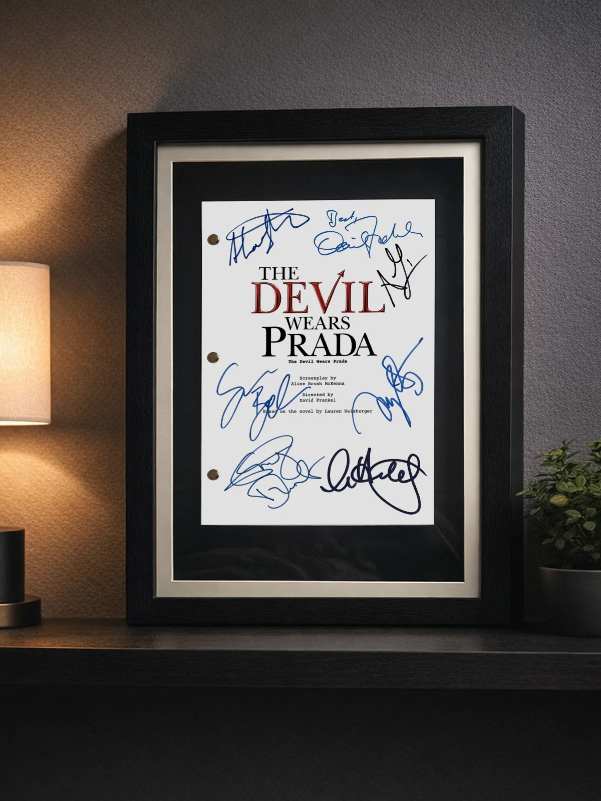 Devil Wears Prada Signed Movie Script, Full Screenplay Autographed Reproduction, изображение 4