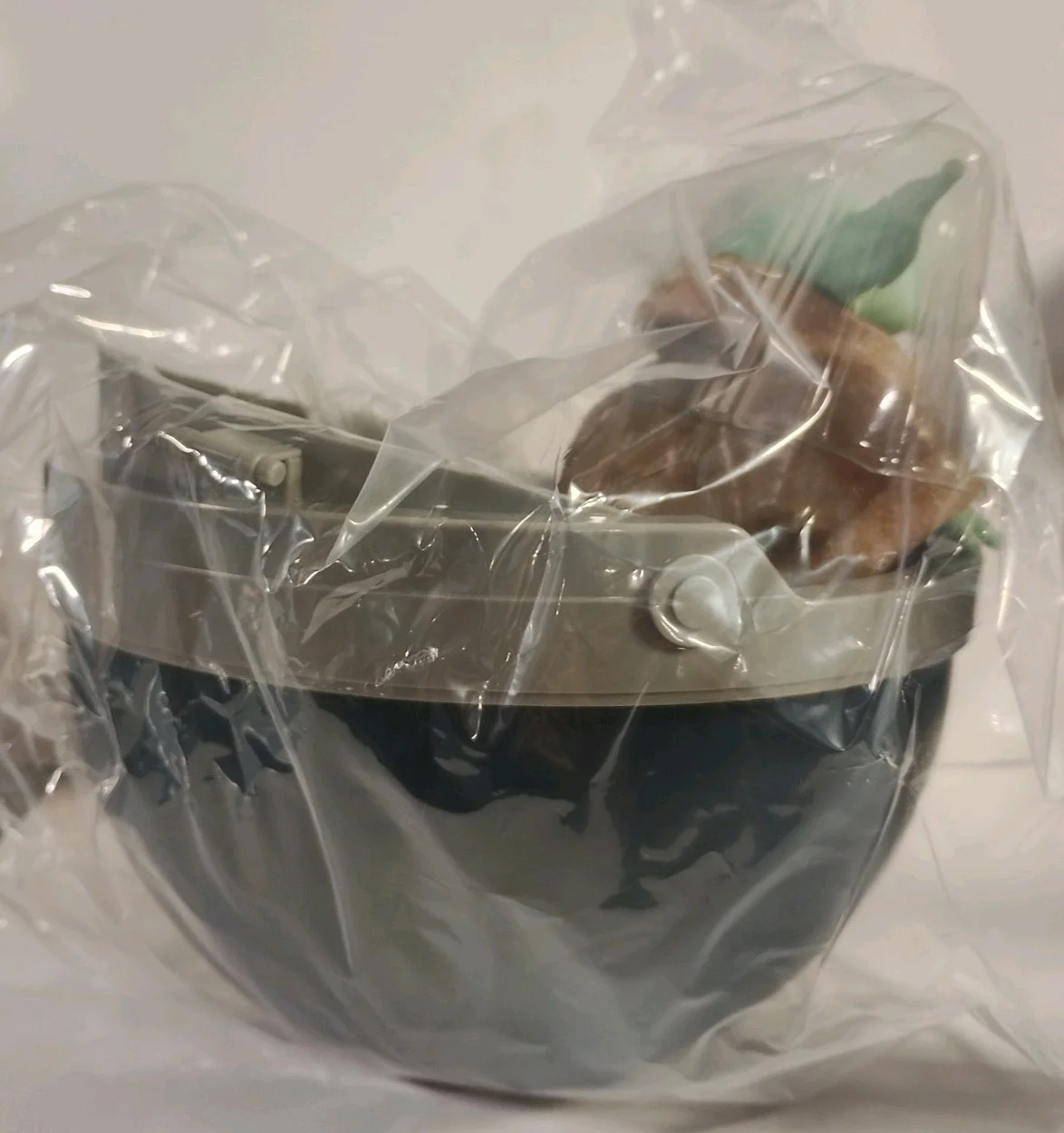STAR WARS Mandalorian and Grogu- Grogu Popcorn Bucket NEW, image 4