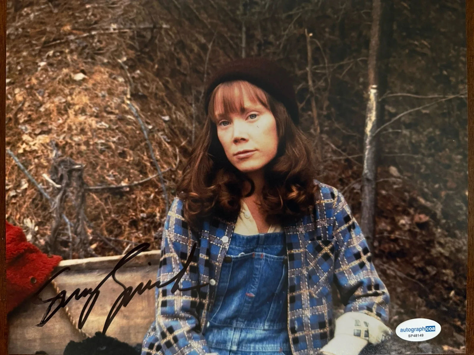 Sissy Spacek — Sissy Spacek Hand Signed 10x8 Autographed Coal Miner’s Daughter Autograph ACOA, image 3