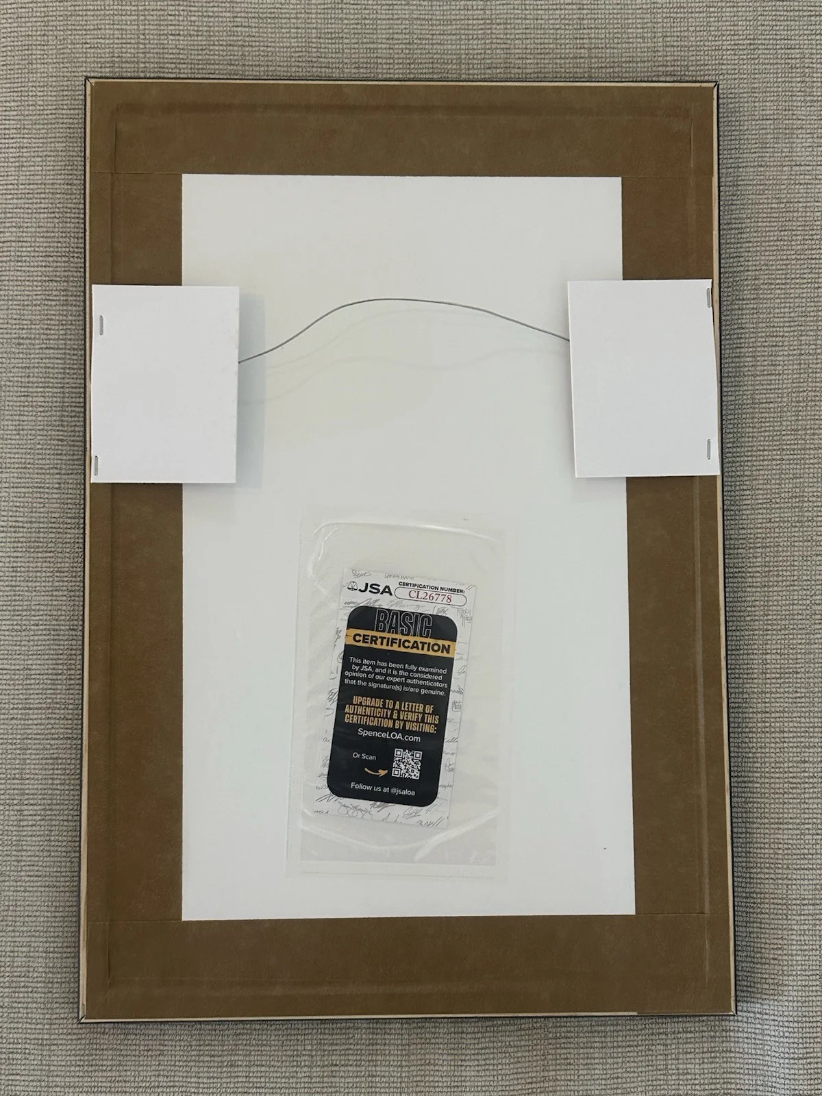 Kenny Chesney Signed / Autographed Piece Framed with 8x10 (Guitar) Photo - JSA, image 3