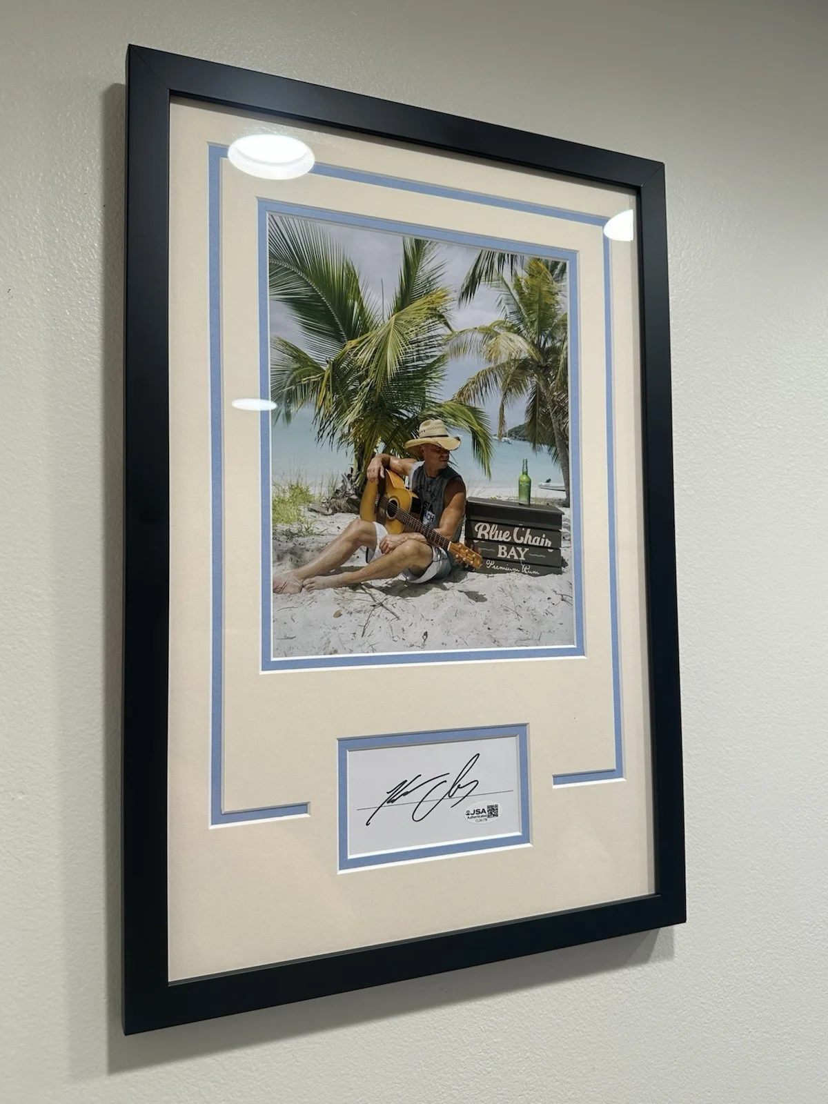 Kenny Chesney Signed / Autographed Piece Framed with 8x10 (Guitar) Photo - JSA, image 5