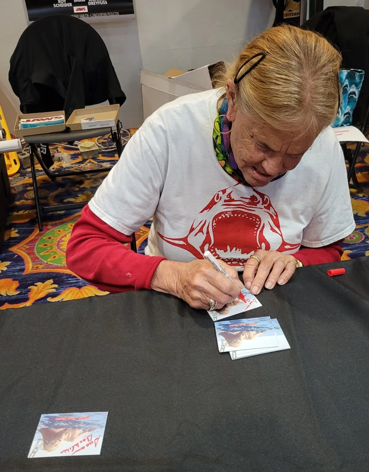 Susan Backlinie — Susan Backlinie signed JAWS trading card 1st Victim, image 3