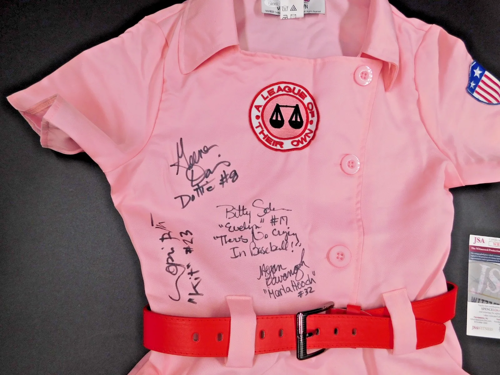 rosie o'donnell — League of Their Own Signed Uniform Geena Davis Lori Petty Schram Cavanagh JSA, image 2