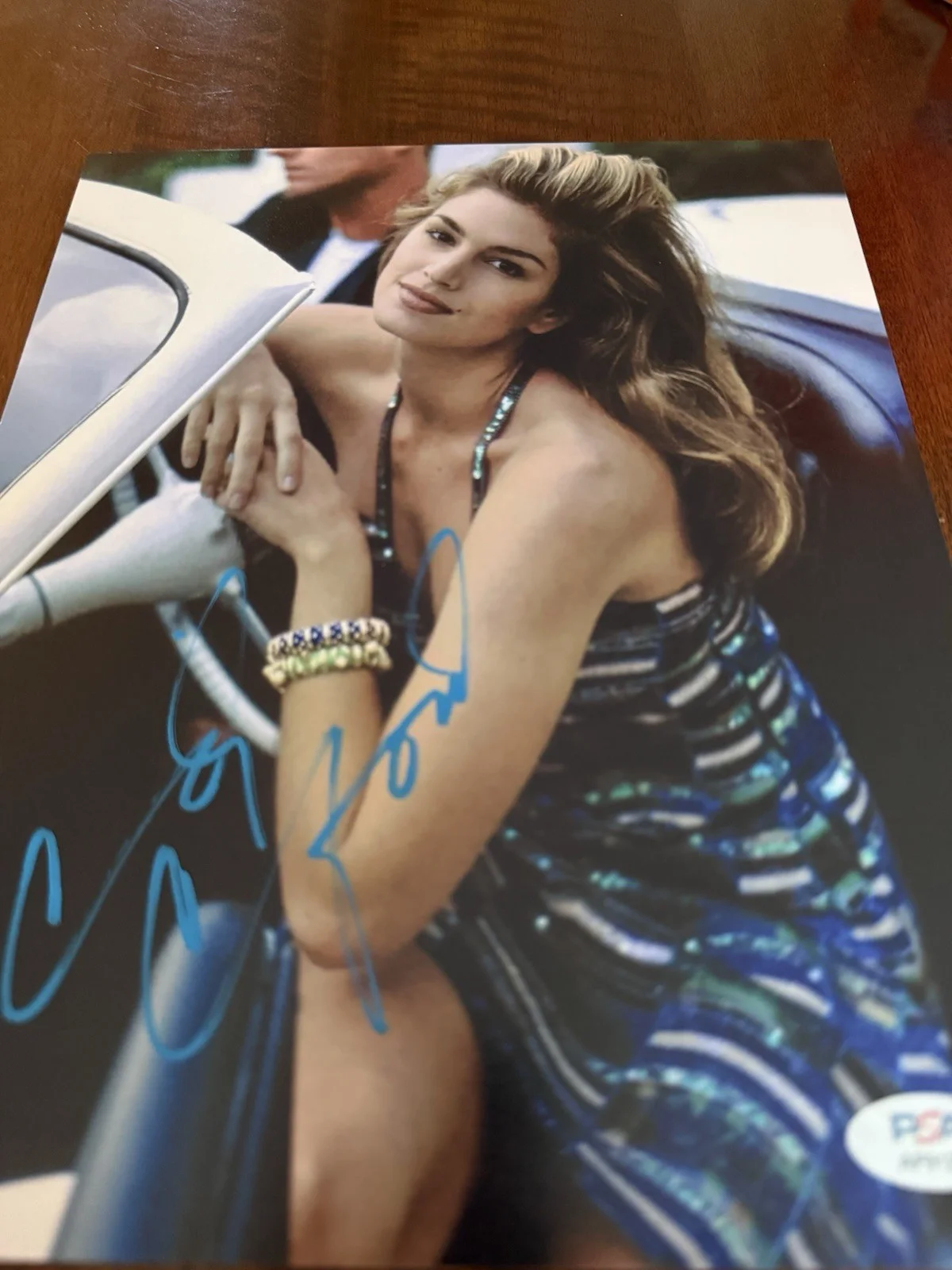 Cindy Crawford — Cindy Crawford Sexy Hand Signed In Person 8x10 Autograph Rare PSA/DNA COA, image 4