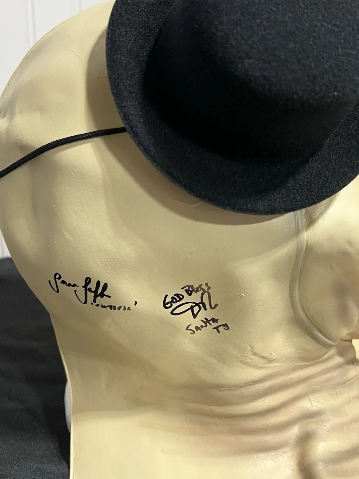 David Howard Thornton, Samantha Scaffidi, Daniel Roebuck — David Howard Thornton & Scaffidi & Roebuck Signed Mask Terrifier 3 BAS, image 2