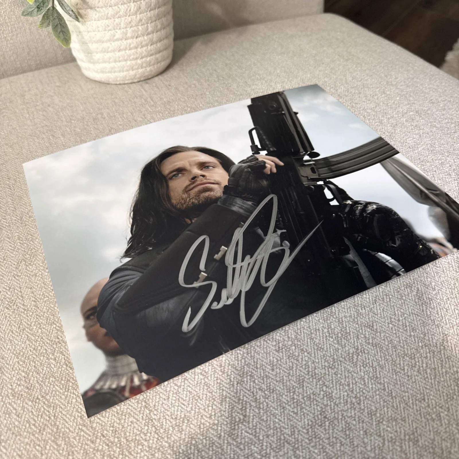 Sebastian stan — Sebastian Stan Signed 8x10 Winter Soldier Captain America Marvel w/COA & Holo !!, image 3