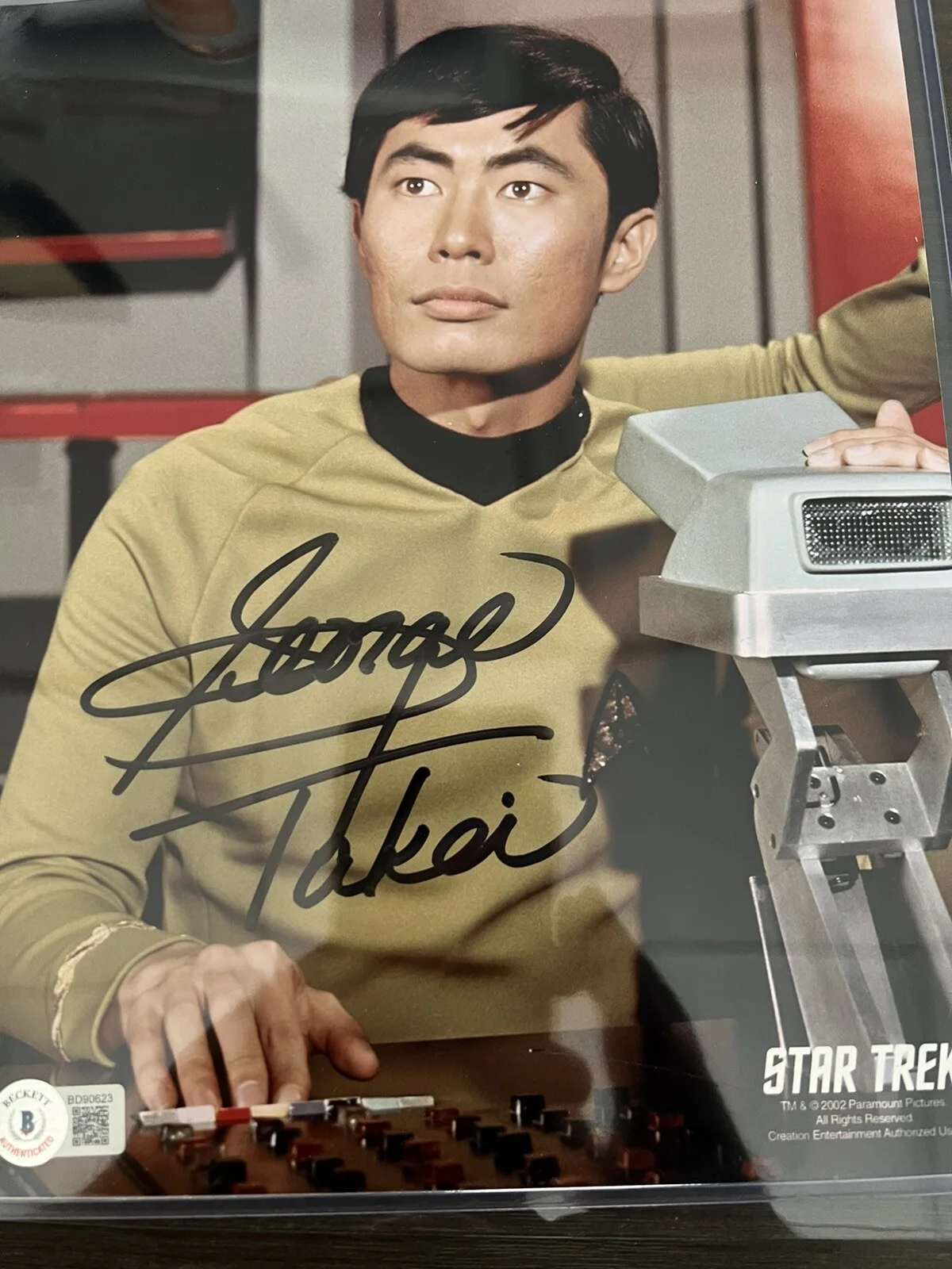 George Takei — George Takei Star Trek "Sulu" Hand Signed In Person Autographed BECKETT BAS COA, image 4