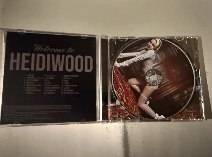 Heidi Montag - Heidiwood VERY Limited Edition AUTHENTIC SIGNED CD 2025 Brand New, image 2