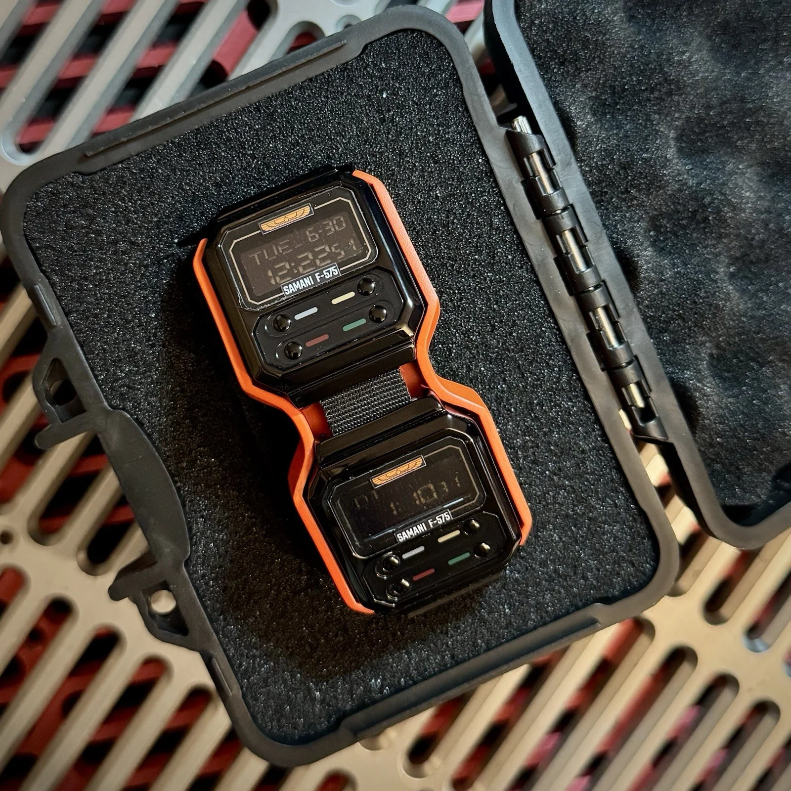 Alien Nostromo Inspired Samani F-575 Dual Digital Watch Metal/Resin/Silicone, image 2