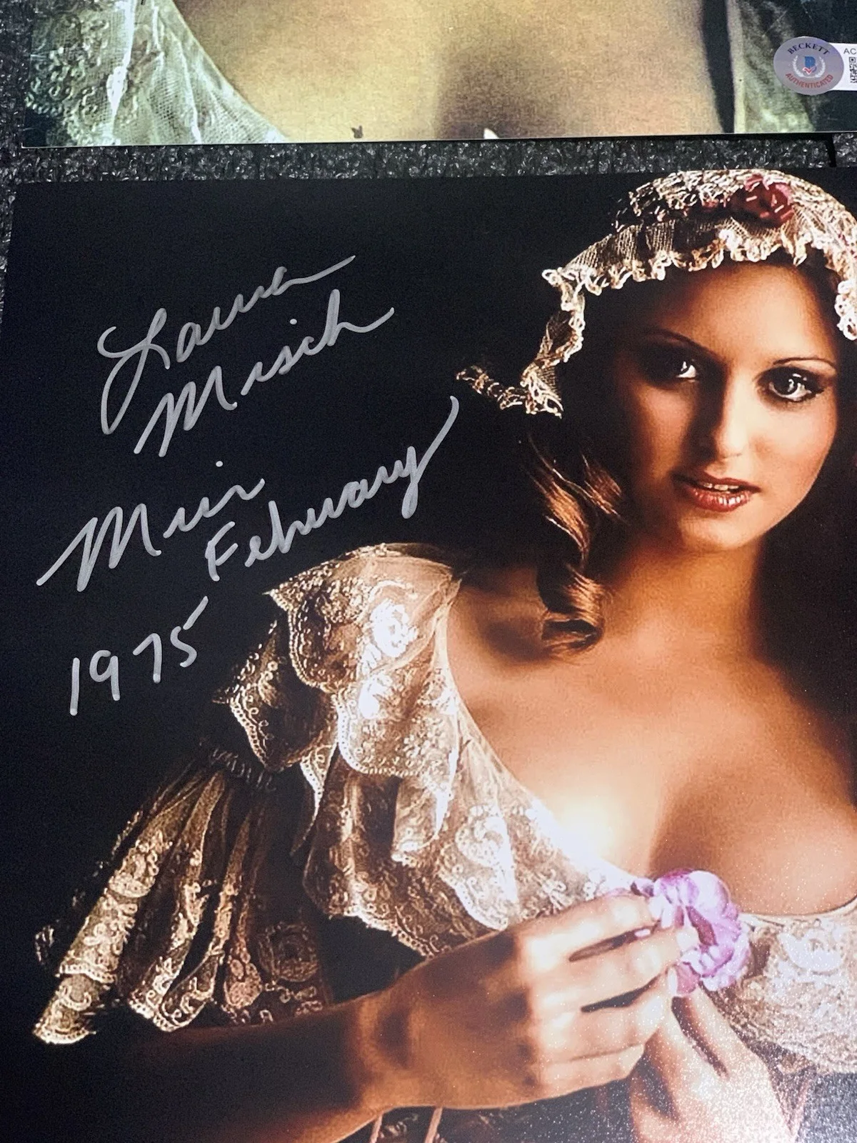 LAURA MISCH SIGNED 8X10 PHOTOS PLAYBOY LOT MISS 1975 CHEERLEADER BAS JSA PSA, image 5