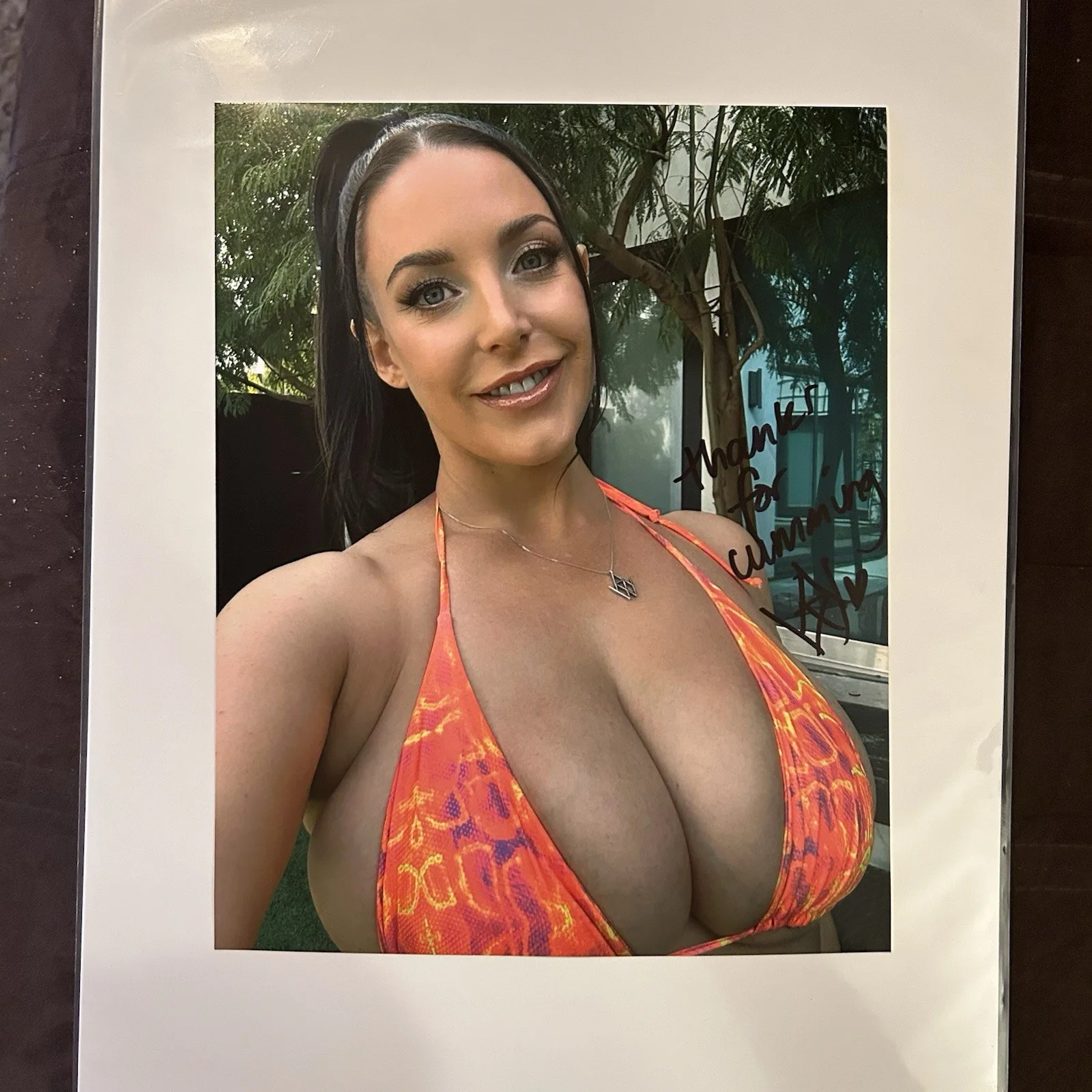 Angela White Adult Star Signed 8x10 Photo with Inscription Proof Pic AVN, изображение 3