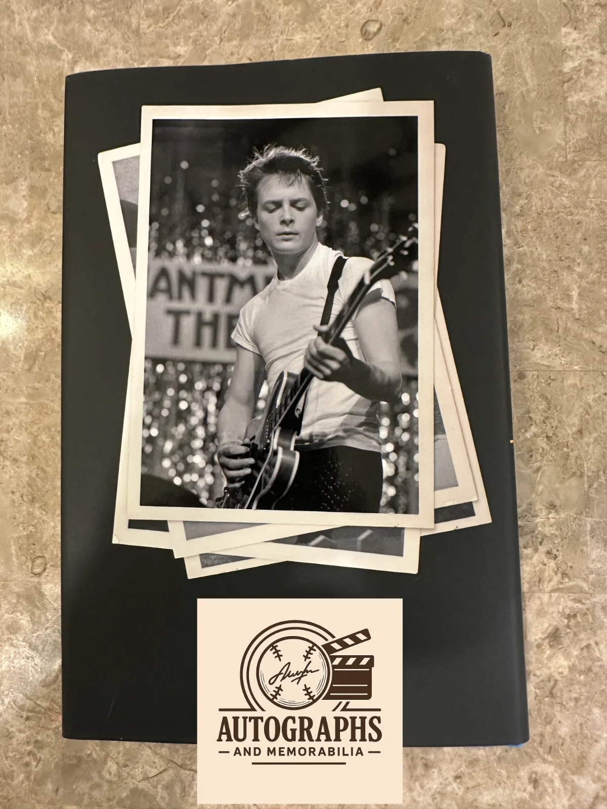 Michael J Fox — Michael J Fox Signed Future Boy Book - Back to the Future - PSA COA - Rare!!📚, image 4
