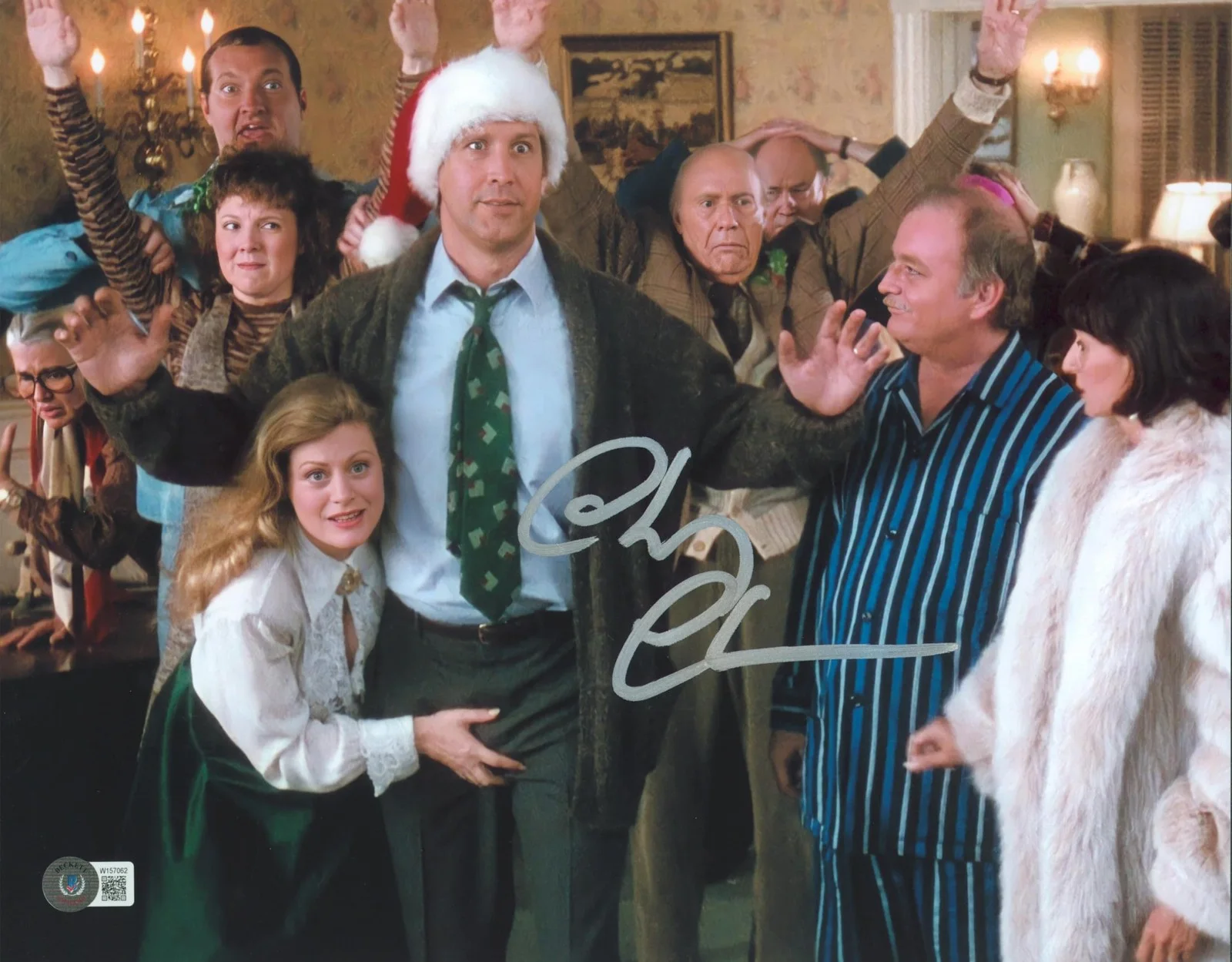 Chevy Chase — Chevy Chase Christmas Vacation Signed 11x14 Horizontal Arrest Photo BAS Witness, изображение 3